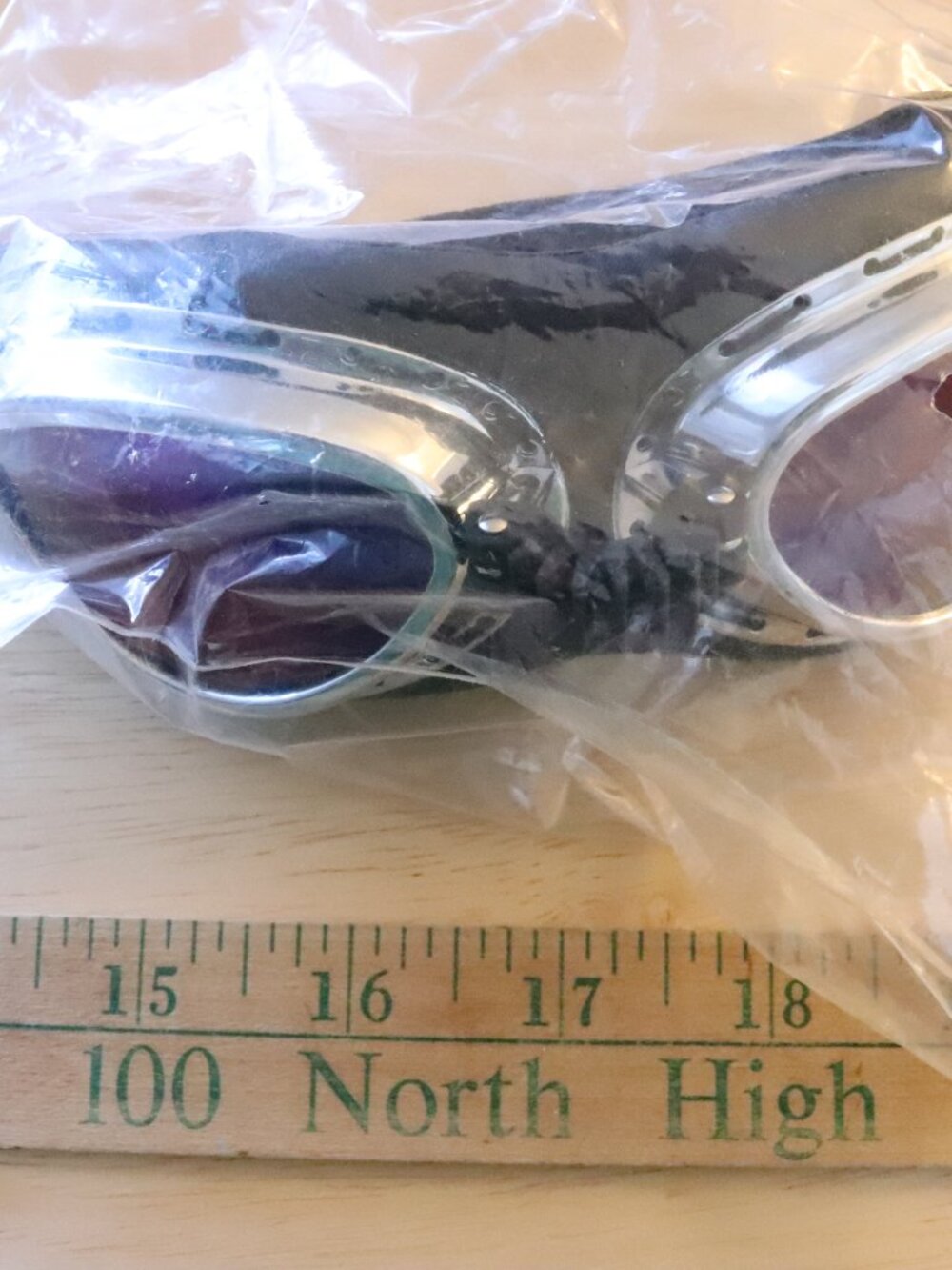 Pilot Goggles - Picture 6 of 7